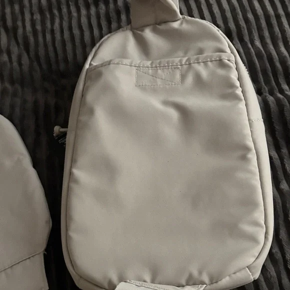 Adidas Alumina Grey Crossbody Bag with Logo - Picture 8 of 14